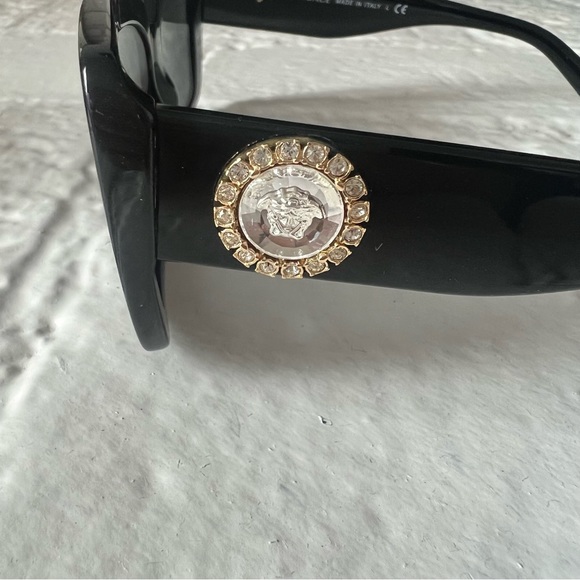 Versace Mod-4384-B Black Sunglasses - Picture 10 of 15